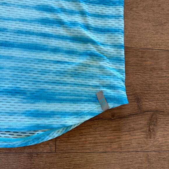 2 UNDER ARMOUR active tank top and shirt - Picture 3 of 7